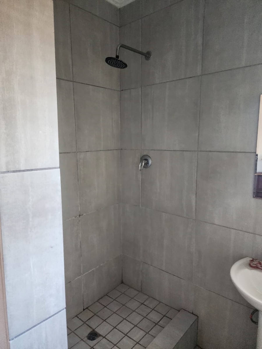 4 Bedroom Property for Sale in Flamwood North West